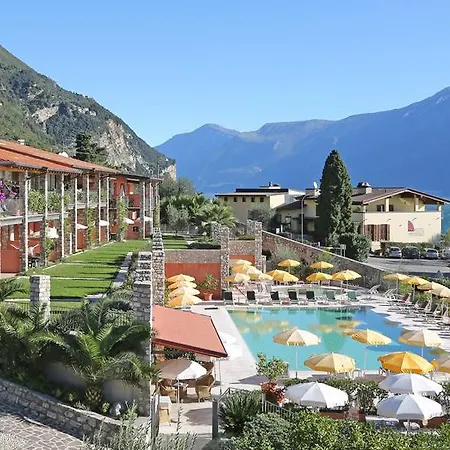 Aparthotel Borgo Dei Limoni - Con Garage Gargnano