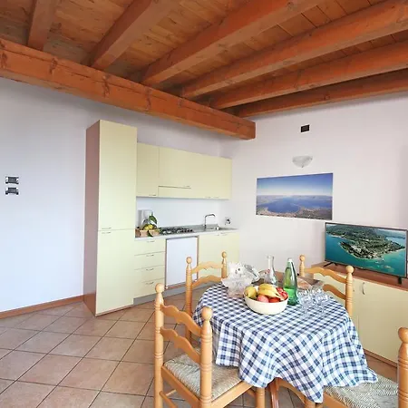 Borgo Dei Limoni - Con Garage Aparthotel Gargnano