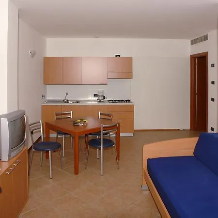 Aparthotel Borgo Dei Limoni - Con Garage Gargnano