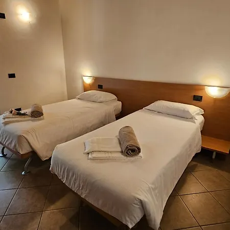 Aparthotel Borgo Dei Limoni - Con Garage
