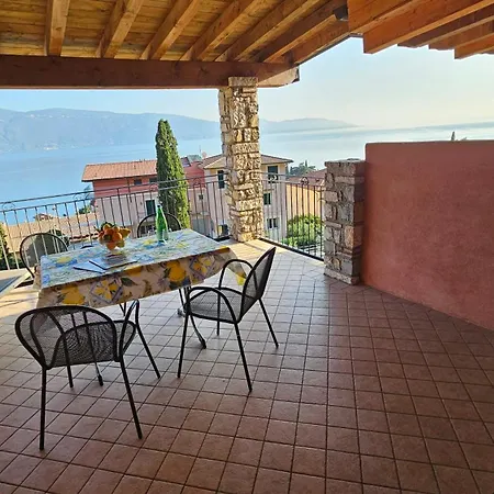 Borgo Dei Limoni - Con Garage Aparthotel Gargnano