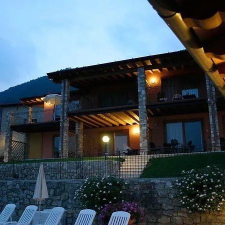 Borgo Dei Limoni - Con Garage Aparthotel Gargnano