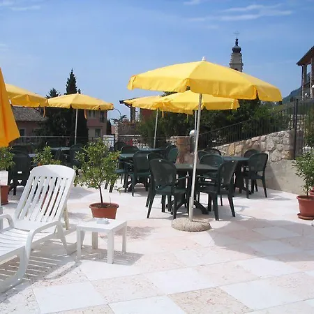 Aparthotel Borgo Dei Limoni - Con Garage Gargnano