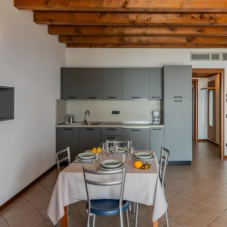 Borgo Dei Limoni - Con Garage