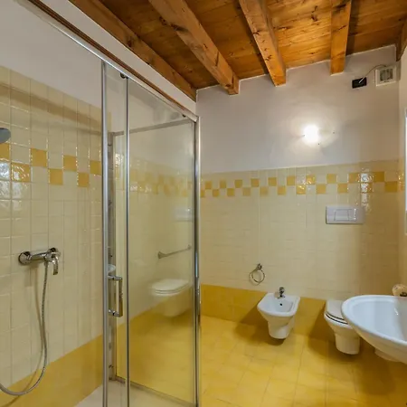 Borgo Dei Limoni - Con Garage شقة فندقية 4*