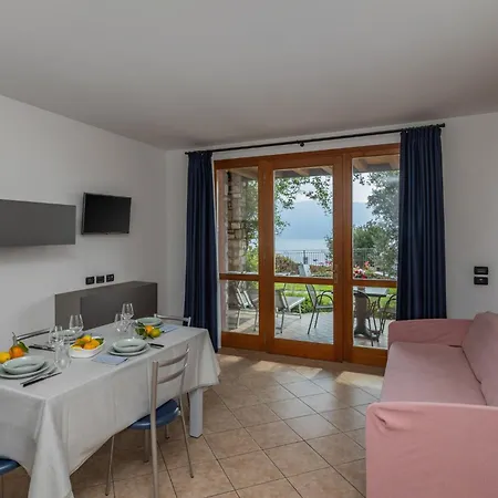 شقة فندقية Borgo Dei Limoni - Con Garage 4*