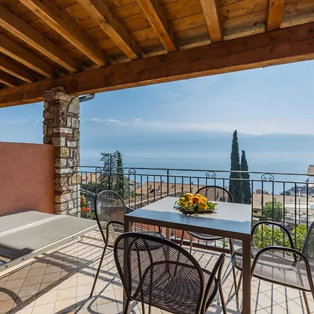 Borgo Dei Limoni - Con Garage شقة فندقية 4*