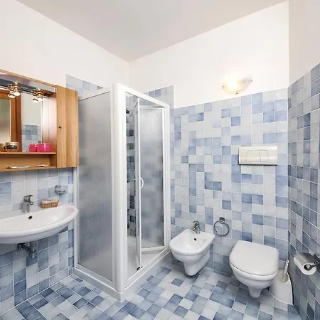 Aparthotel Borgo Dei Limoni