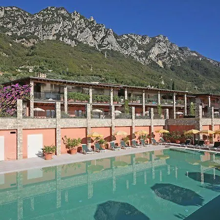 Borgo Dei Limoni 3* Gargnano